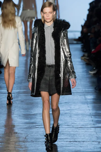 Look 31